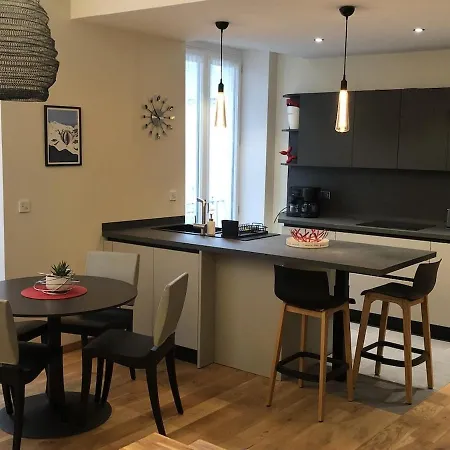 T2 40 M2 L'europe Beatrice Centre-ville 1 Parking * Εξ Λε Μπαν