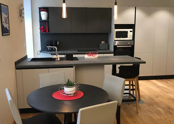 T2 40 M2 L'europe Beatrice Centre-ville 1 Parking